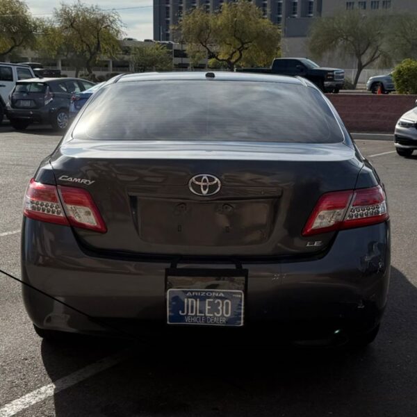 2010 Toyota Camry LE - Image 3