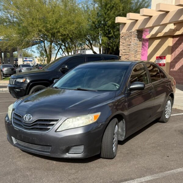 2010 Toyota Camry LE - Image 2